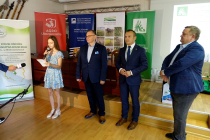 laureatka-recytuje-rymowanke