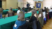 Uczniowie z II LO w Wieluniu wzięli udział w projekcie „Dzień Przedsiębiorczości” na wieluńskiej komendzie