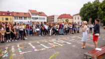 Wieluńska edycja akcji „Jak nie czytam, jak czytam” zgromadziła 700 uczestników