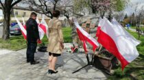 Burmistrz i Wiceburmistrz Wielunia uczcili 80. rocznicę Zbrodni Katyńskiej