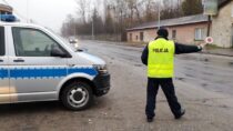 47-latek na podwójnym gazie jechał z Wielunia do Wieliczki