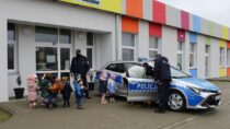 Rozmowy wieluńskiej policji z maluchami o bezpieczeństwie