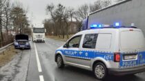 Wypadek w Pątnowie. 60-latek z obrażeniami w szpitalu