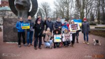 Wieluń solidarny z Ukrainą. Kolejny wiec mieszkańców