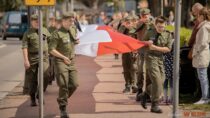 Dzień Flagi w Wieluniu. Harcerze i mieszkańcy uczczą narodowe barwy