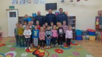 Rozmowy wieluńskiej policji z przedszkolakami o bezpieczeństwie