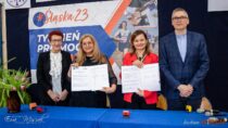 W KLO w Wieluniu podpisano umowę o objęciu patronatem klasy biologiczno-chemicznej