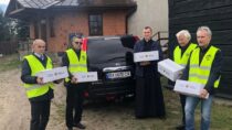 Parafia św. Barbary przygotowała paczki świąteczne dla Ukrainy