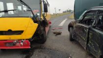 Wypadek w Naramicach z udziałem autobusu PKS