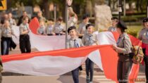 Zaproszenie na Dzień Flagi RP. Hołd dla polskich barw narodowych