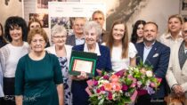 90. urodziny Marii Merty – wzruszająca uroczystość w Izbie Pamięci w Wieluniu