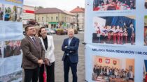 Wystawa „Wspólnie dla Gminy Wieluń – 35 lat samorządu” już otwarta