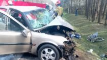 Czołowe zderzenie pod Jodłowcem. Nie żyje 63-latek