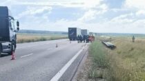Wystarczyła chwila. 26-latka wjechała do rowu na DK74