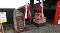 W Dębinie uczcili pamięć pomordowanych