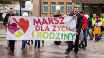 Marsz dla Życia, piknik i atrakcje dla dzieci. Wieluń zaprasza